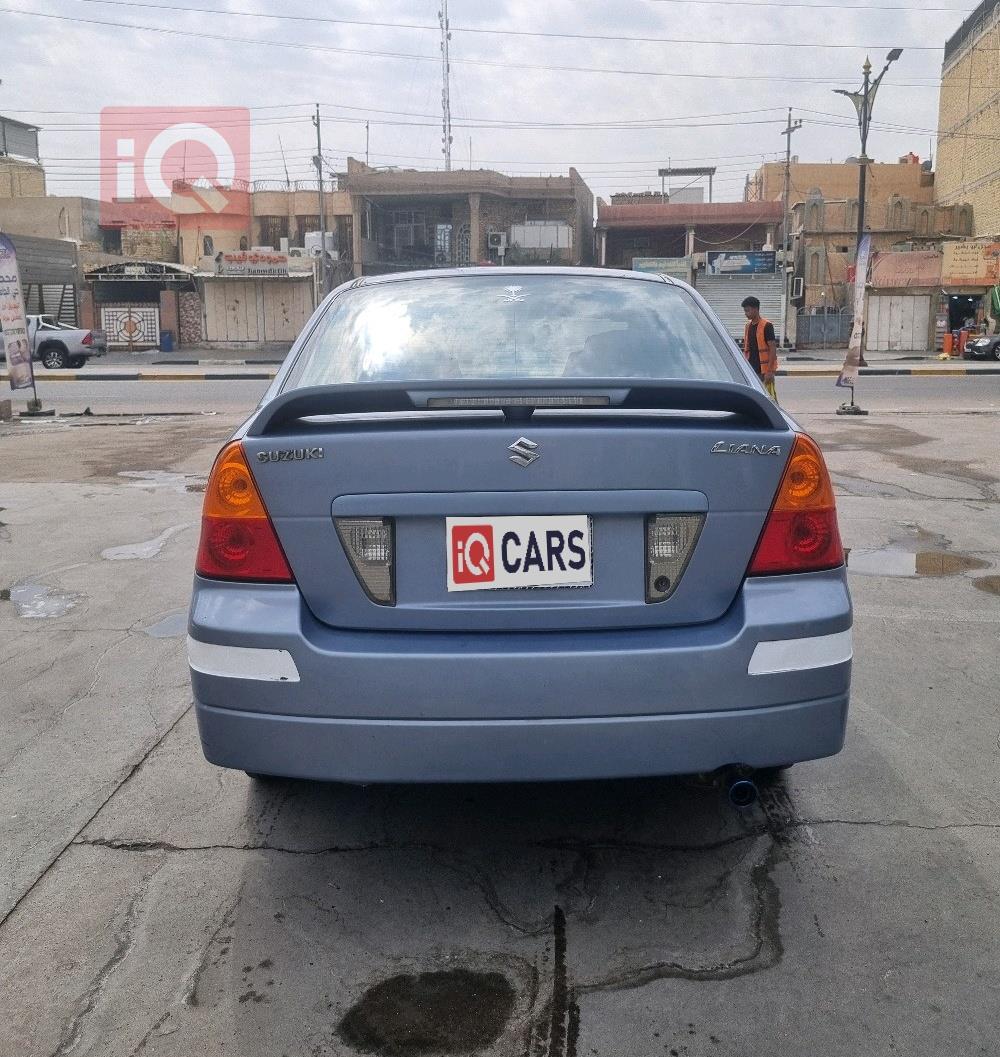 سوزوكي ليانا